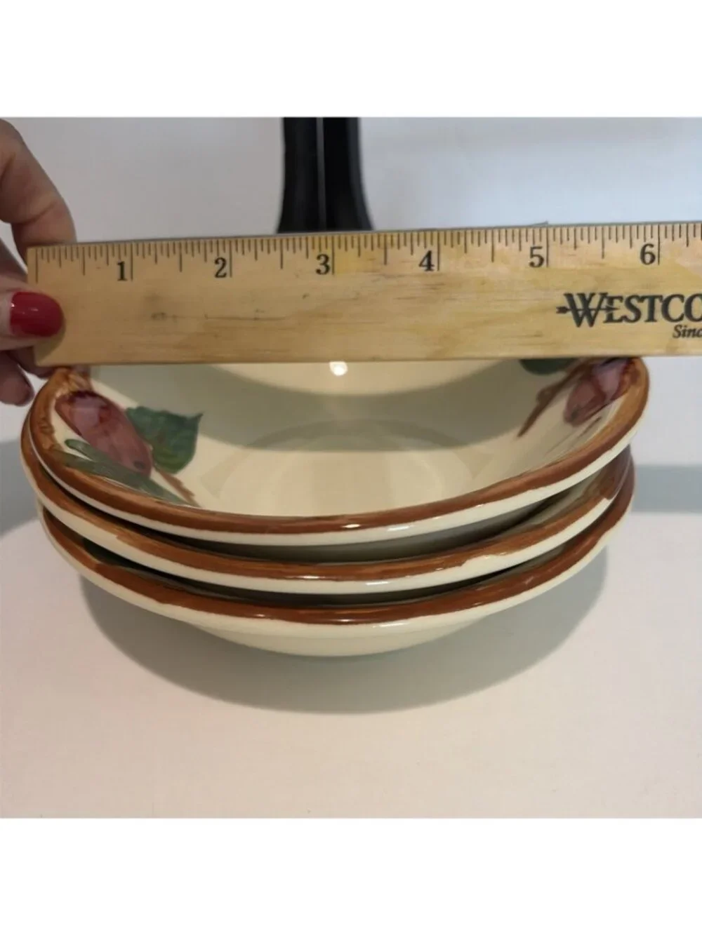 VTG Franciscan Apple Pattern Berry Dessert Bowls 5.75